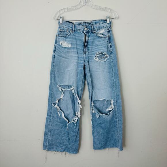 American Eagle Outfitters Denim - American Eagle Super High Rise Baggy Wide Leg Distressed Jeans Women’s 0 Short